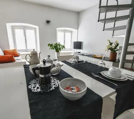 Centro Citta' Apartment *