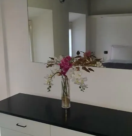 Centro Citta' Apartment *